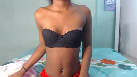 Snapshot of chiara_martin55 chatting on 25, 5, 2026 chiara martin online show from 25, 5, 2026