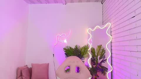 Snapshot of chiara_tay chatting on 27, 2, 2025 Chiara online show from 27, 2, 2025