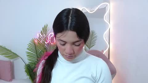 Snapshot of chiara_tay chatting on 27, 9, 2025 Chiara online show from 27, 9, 2025