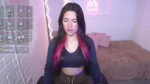 Snapshot of chiara_tay chatting on 5, 10, 2025 Chiara online show from 5, 10, 2025