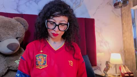 Snapshot of chiarajjones chatting on 19, 7, 2026 CHIARA online show from 19, 7, 2026