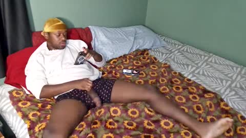 Snapshot of chicagothirdleg chatting on 23, 4, 2026 Que online show from 23, 4, 2026