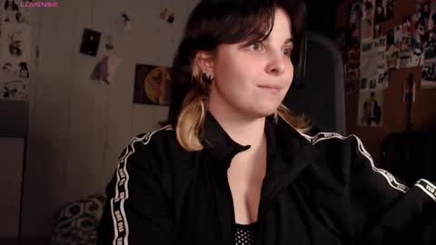 Saya online show from 30, 11, 2025