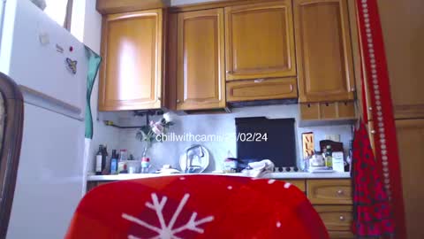 Snapshot of chillwithcamii chatting on 25, 2, 2025 yoursensualparadise online show from 25, 2, 2025