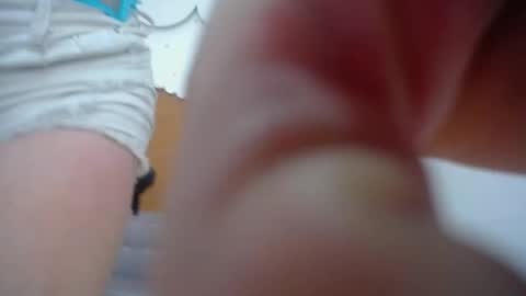 Snapshot of chinatsu_t chatting on 27, 11, 2025 Kelly online show from 27, 11, 2025