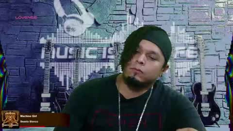 Enrique online show from 3, 3, 2025