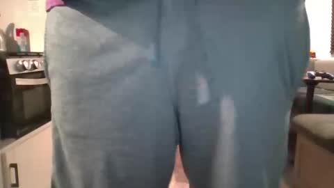 Snapshot of chipdougie chatting on 12, 4, 2026 Chip Dougie online show from 12, 4, 2026