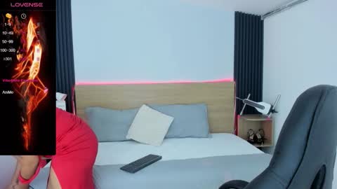 Chiqui online show from 24, 11, 2025