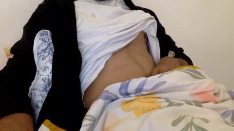 Snapshot of chirumiru123 chatting on 15, 1, 2026 chirumiru123 online show from 15, 1, 2026