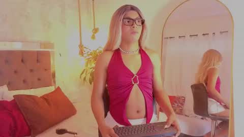 Chloe online show from 30, 6, 2026