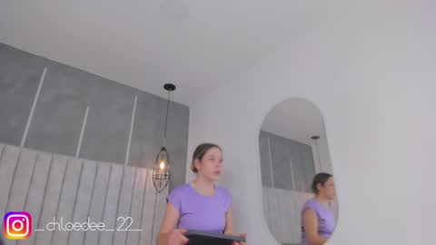 Chloe online show from 19, 1, 2025