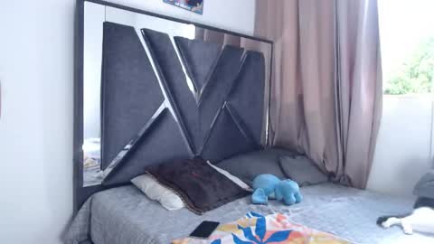 Snapshot of chloe_hotx chatting on 24, 4, 2026 Chloe and Danna online show from 24, 4, 2026