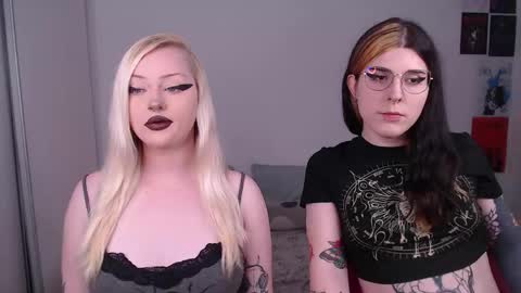 Chloe Levine online show from 12, 4, 2026