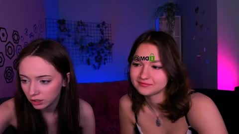 chloe_ley online show from 19, 4, 2026