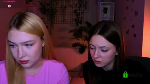 Snapshot of chloe_ley chatting on 22, 6, 2026 chloe_ley online show from 22, 6, 2026