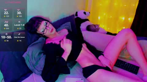 Chloe-Lorelei online show from 20, 1, 2025