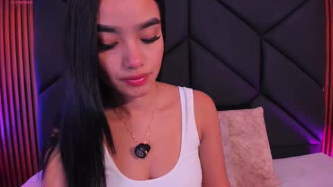 Snapshot of chloe_morgans chatting on 23, 9, 2025 chloe online show from 23, 9, 2025