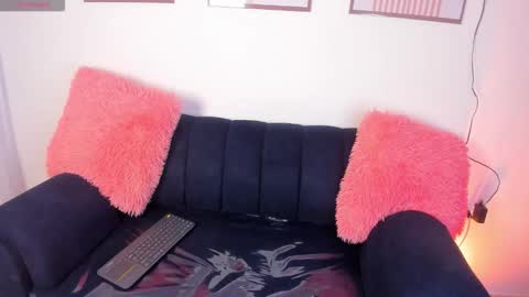 Snapshot of chloe_petite2 chatting on 17, 2, 2026 Chloe online show from 17, 2, 2026