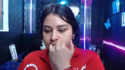 Snapshot of chloe_smith5 chatting on 16, 6, 2026 chloe_smith5 online show from 16, 6, 2026