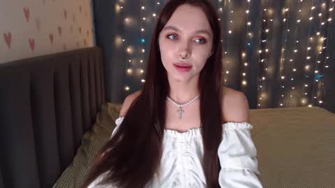 Chloe online show from 13, 2, 2026