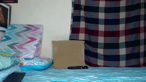 Chloe  online show from 18, 2, 2025