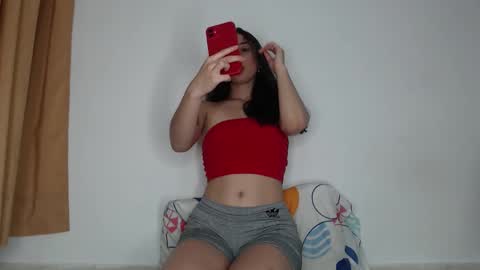 Chloe  online show from 6, 10, 2025