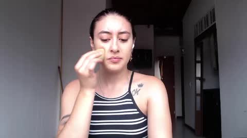 Chloe  online show from 1, 5, 2026