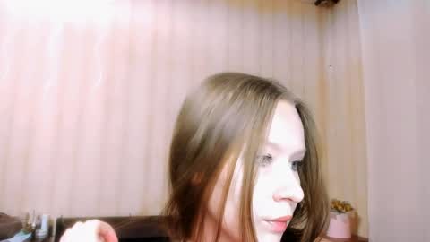 Snapshot of chloe_wifey chatting on 8, 4, 2026 chloe wifey online show from 8, 4, 2026