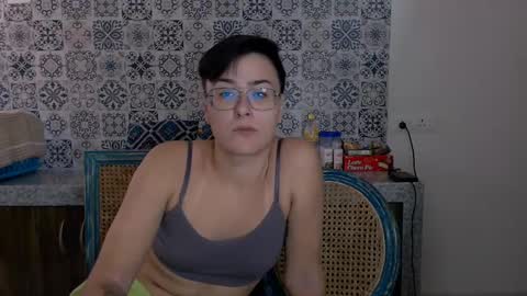 Eva and Sandra online show from 8, 3, 2025