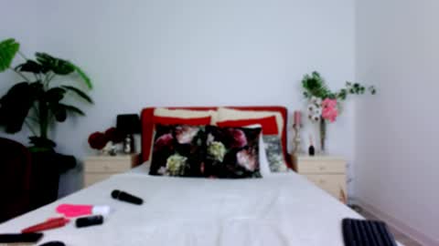 Snapshot of chloecheryy chatting on 13, 11, 2025 Chloe online show from 13, 11, 2025