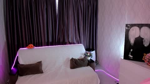 Chloe online show from 24, 9, 2025