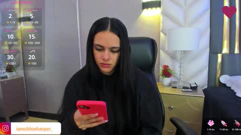  Chloe Harper  online show from 28, 3, 2026