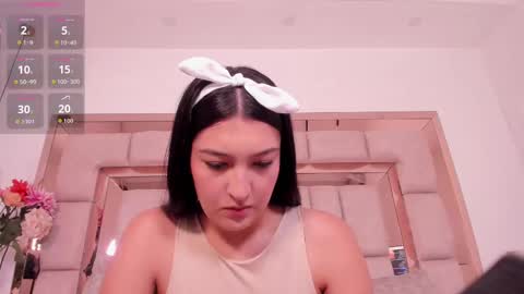 Snapshot of chloeriveraa chatting on 9, 10, 2025 Chloe online show from 9, 10, 2025