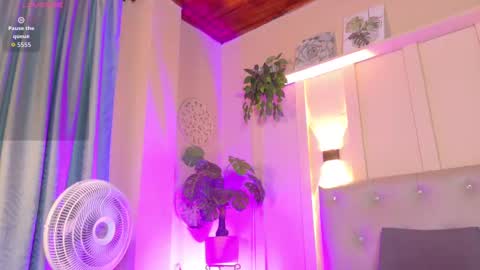 Chloe rosse online show from 29, 9, 2025