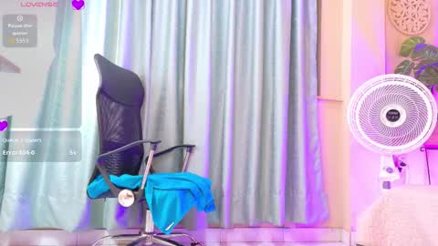 Chloe rosse online show from 9, 1, 2026