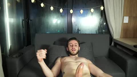 Chloe and Schott online show from 14, 10, 2025