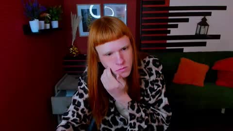 Snapshot of chloevalentinee chatting on 19, 12, 2025 Chloe online show from 19, 12, 2025