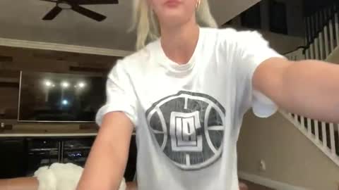 Chloe Babe online show from 22, 2, 2026