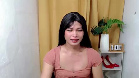 chloiedelight14 online show from 19, 5, 2026