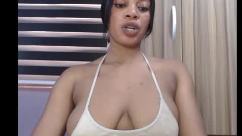 Snapshot of choco_chocox chatting on 14, 1, 2025 ESTHER online show from 14, 1, 2025