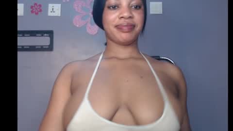 Snapshot of choco_chocox chatting on 30, 1, 2025 ESTHER online show from 30, 1, 2025