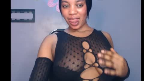 Snapshot of choco_chocox chatting on 31, 1, 2025 ESTHER online show from 31, 1, 2025