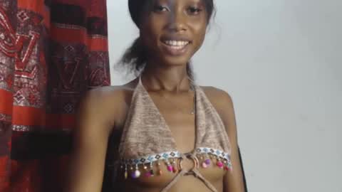 choco_petitqueen online show from 26, 12, 2024