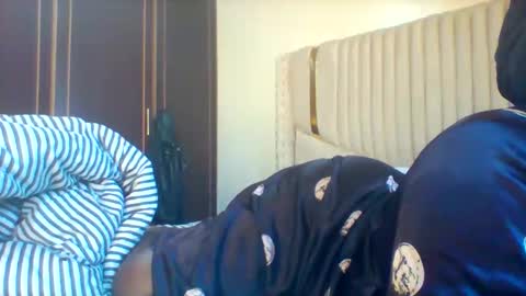 Snapshot of chocobabe002 chatting on 16, 9, 2025 chocobabe002 online show from 16, 9, 2025