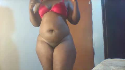 Snapshot of chocobabe002 chatting on 16, 10, 2025 chocobabe002 online show from 16, 10, 2025