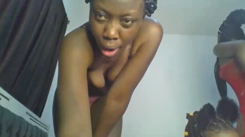 Snapshot of chocobear22 chatting on 30, 10, 2025 chocobear22 online show from 30, 10, 2025