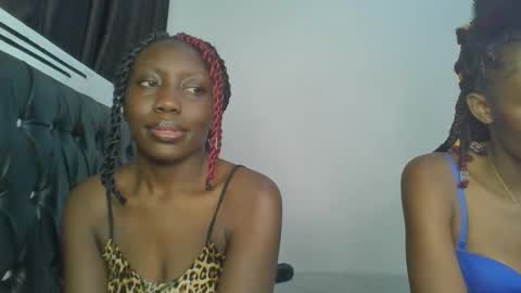 Snapshot of chocobear22 chatting on 3, 11, 2025 chocobear22 online show from 3, 11, 2025