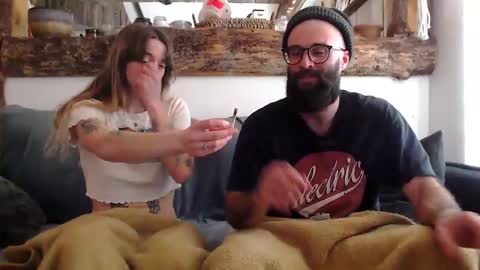 chocobear89 online show from 13, 2, 2025