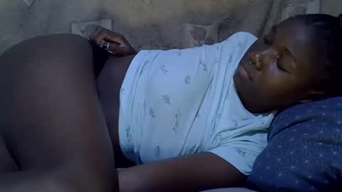 Snapshot of chocolate_baby2 chatting on 4, 3, 2025 chocolate_baby2 online show from 4, 3, 2025