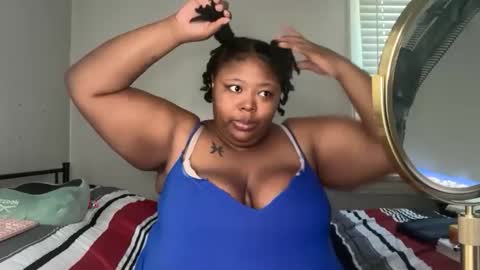 Snapshot of chocolatebunnyxx69 chatting on 19, 4, 2026 Melina online show from 19, 4, 2026